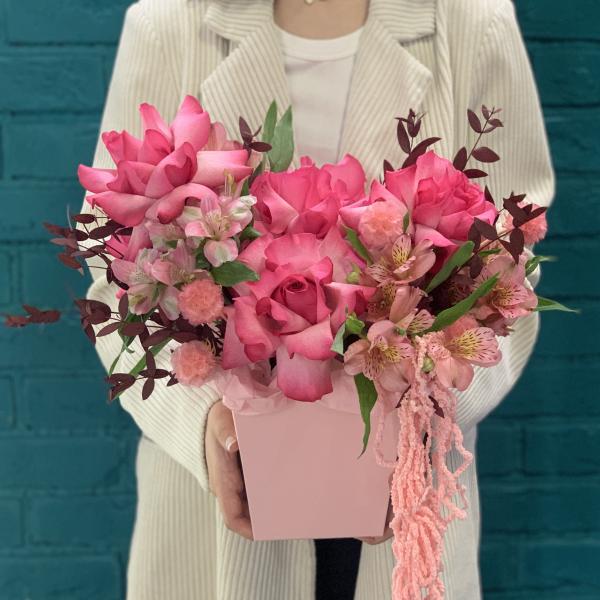 Французская роза и скабиоза "Ласковое упоение"