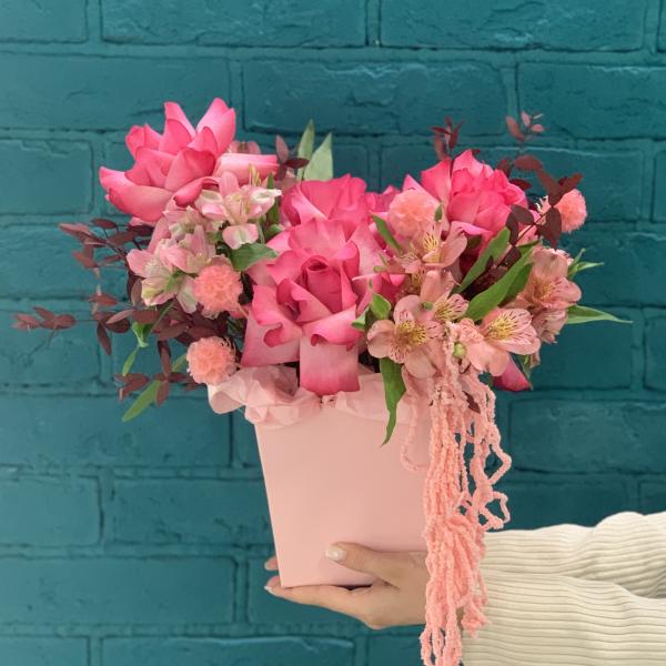 Французская роза и скабиоза "Ласковое упоение"