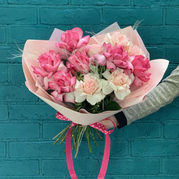 11 французских роз "Лёгкость пробуждения"