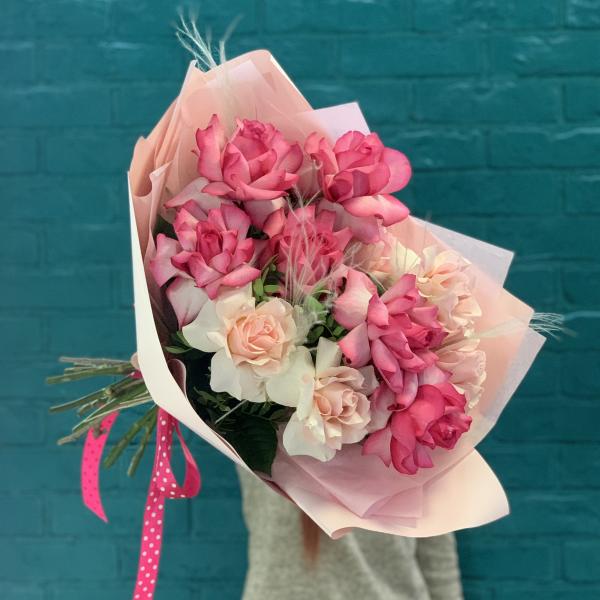 11 французских роз "Лёгкость пробуждения"