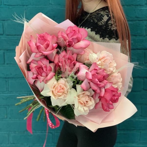 11 французских роз "Лёгкость пробуждения"