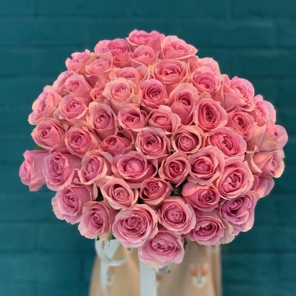 51 розовая роза "Июльское небо"