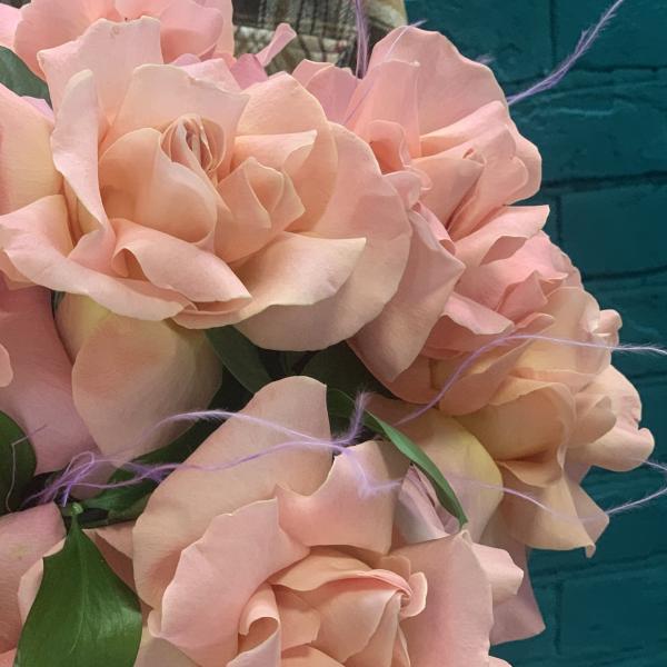 11 розовых французских роз "Лаванда"