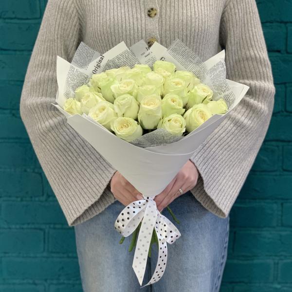 25 пионовидных роз "Одержимость"