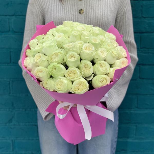 51 пионовидная роза "Белла"