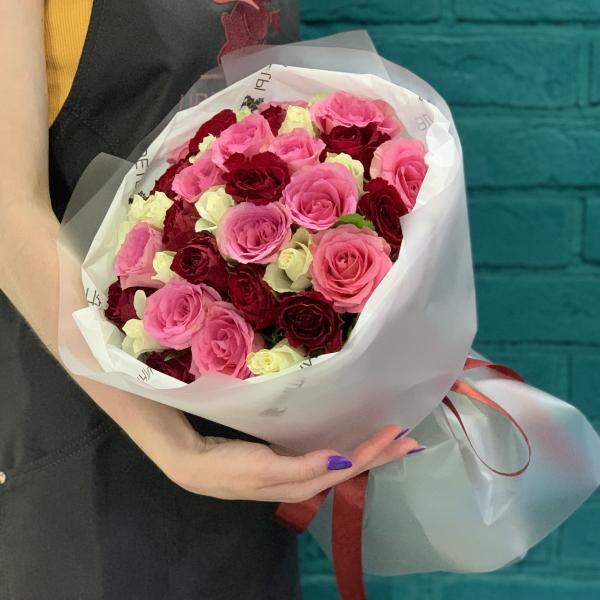 39 роз "Малиновое варенье"