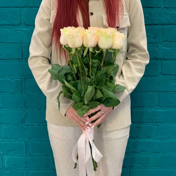 13 розовых роз "Любимая"