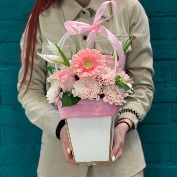 Гербера и ирис "Дева"