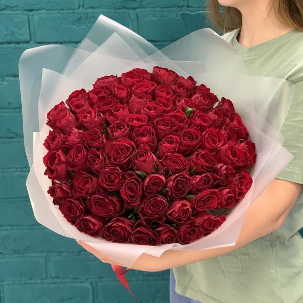 71 красная роза "Страстный закат"