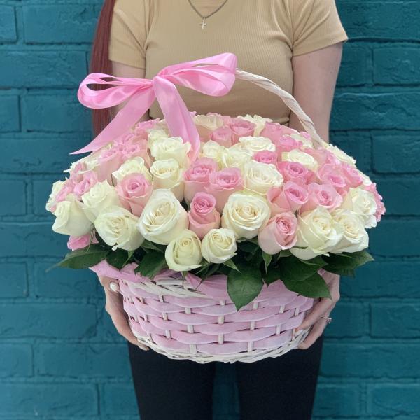 101 роза «Воздушная меренга»