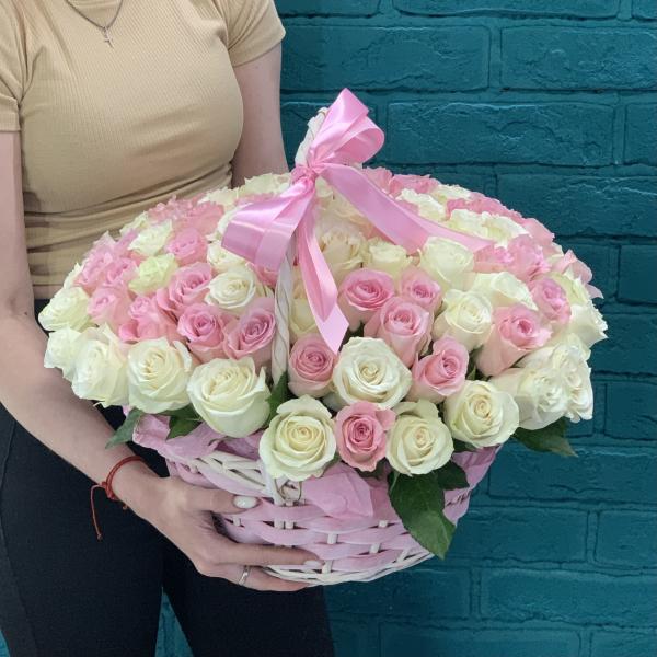 101 роза «Воздушная меренга»