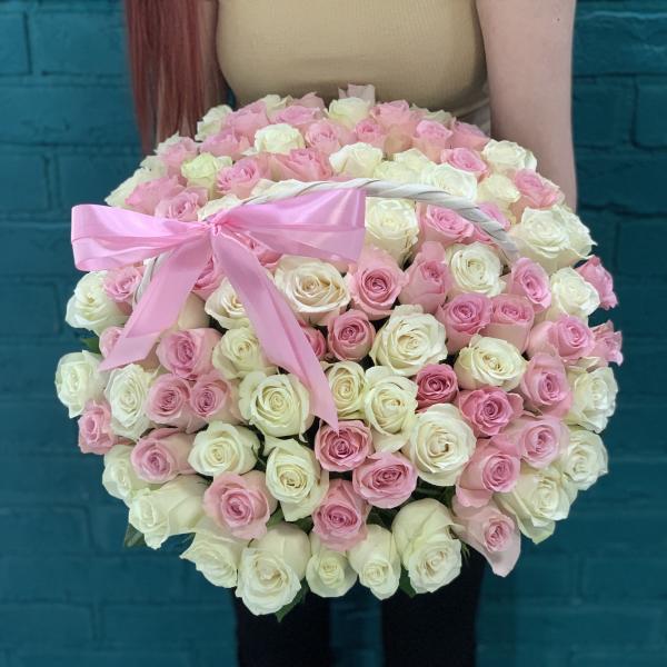 101 роза «Воздушная меренга»