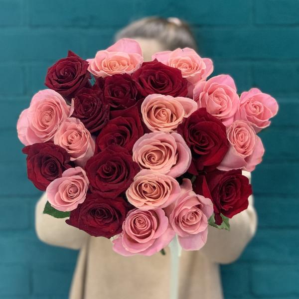 23 розы "Восхищение"