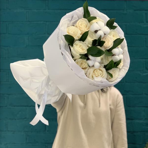 Роза и хлопок "Пушистое облако"