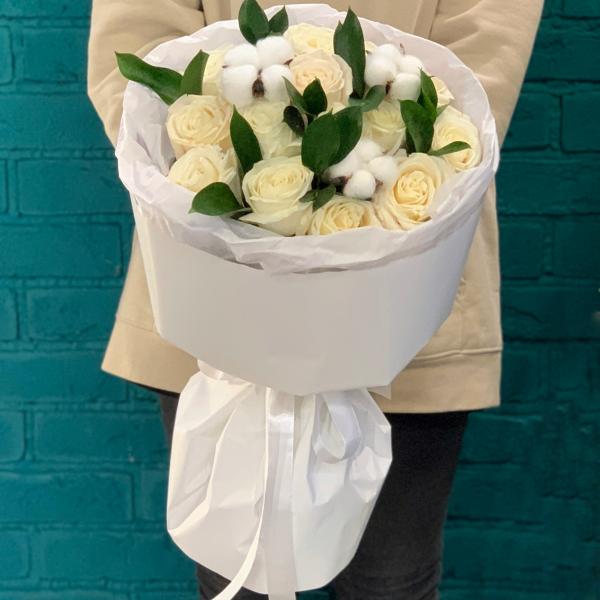 Роза и хлопок "Пушистое облако"