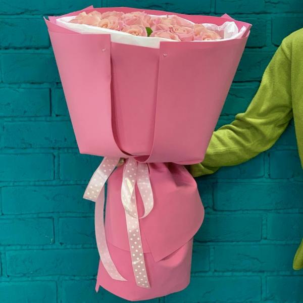 21 розовая роза "Розовый лепесток"