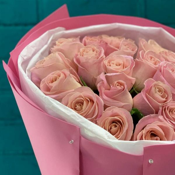 21 розовая роза "Розовый лепесток"