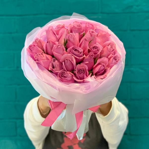 25 роз "клубничное мороженное"