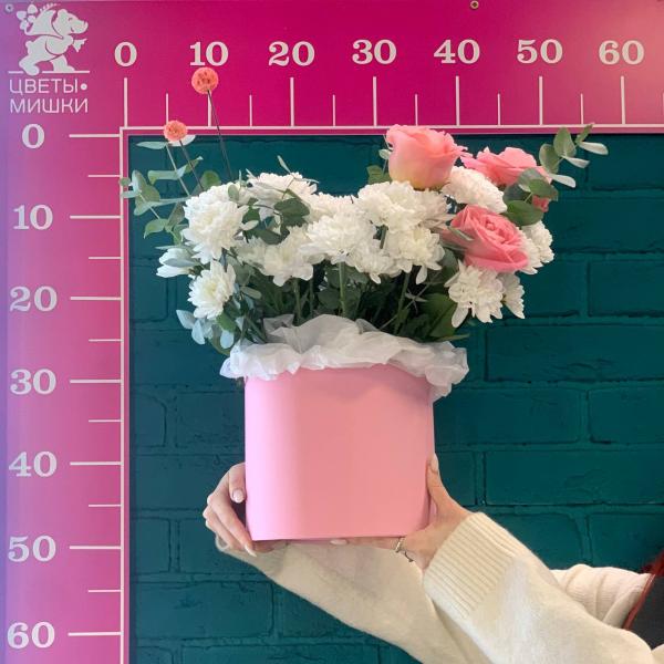 Роза и скабиоза "Мамино счастье"