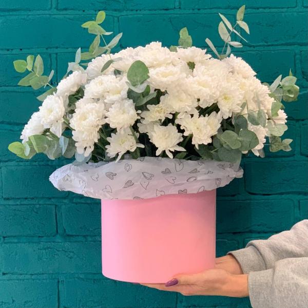 Хризантема и эвкалипт "Любимое время"