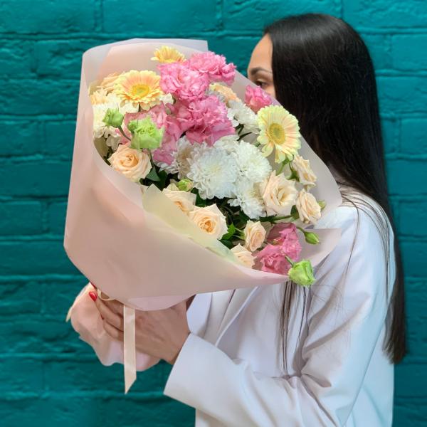 Гербера и эустома "Малиновый раф"