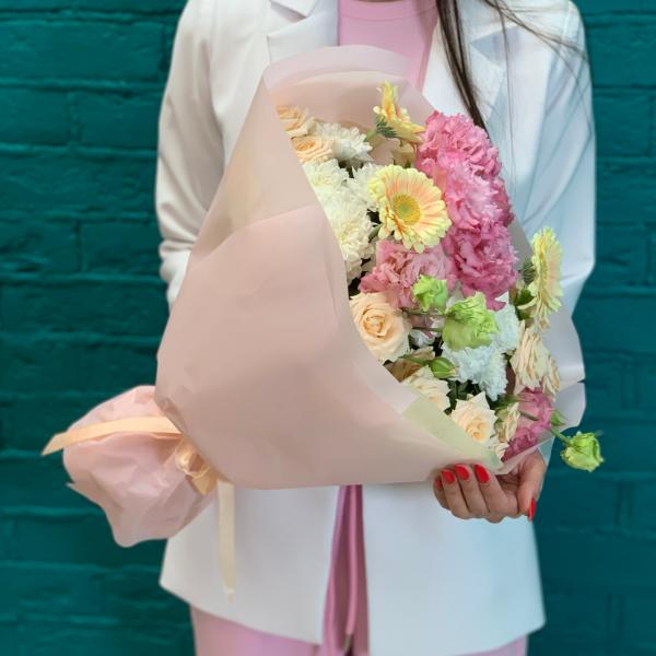 фото Герберы и эустомы "Малиновый раф"