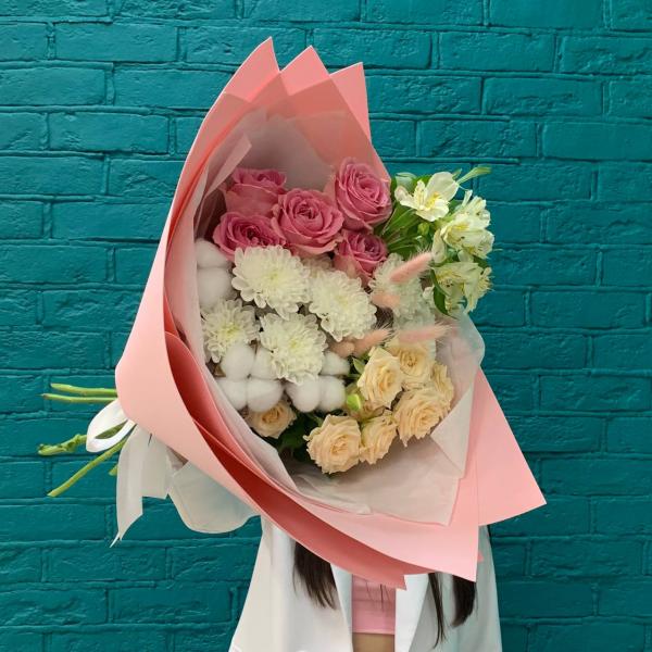 фото Розы и хлопка "Вечернее свидание"