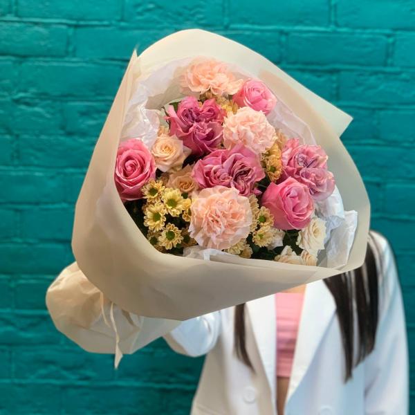 фото Пионовидной розы и хризантемы "Романтичный закат"