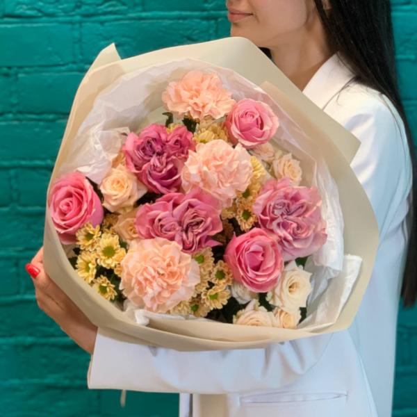 фото Пионовидной розы и хризантемы "Романтичный закат"