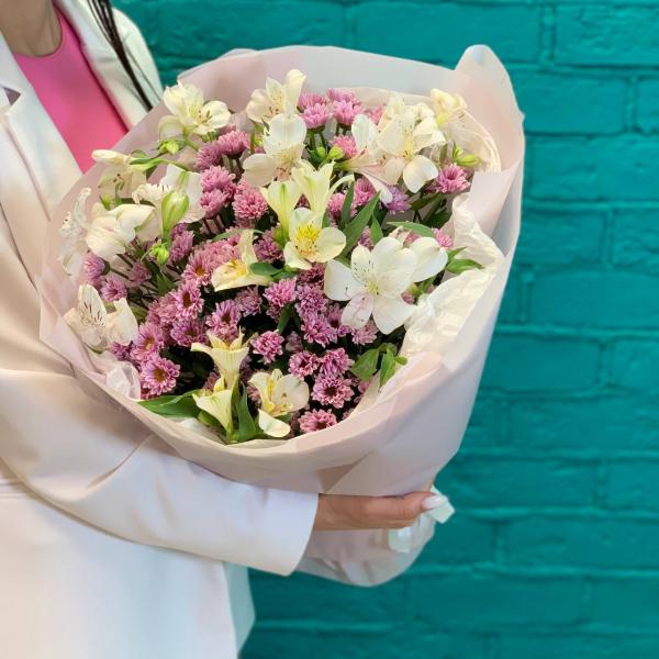 фото Хризантемы и альстромерии "Восточная мудрость"