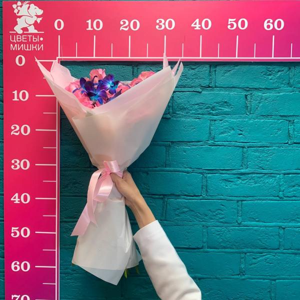 фото Розы и дендробиума "Палитра нежности"