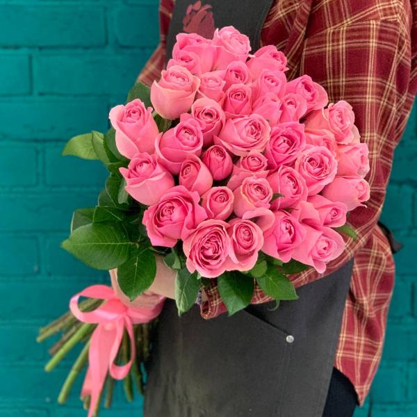35 розовых роз 80см "Сердечный трепет"