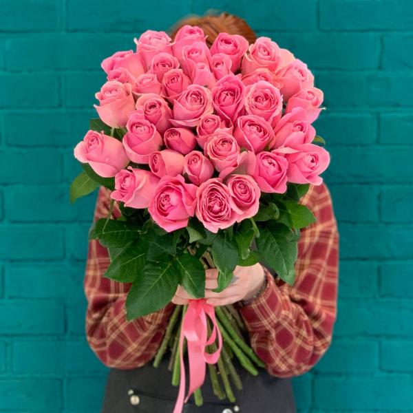 фото 35 розовых роз 80см "Сердечный трепет"