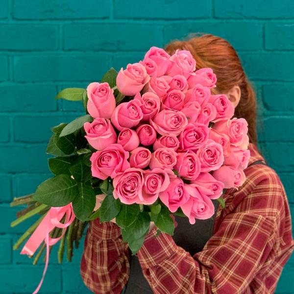 фото 35 розовых роз 80см "Сердечный трепет"