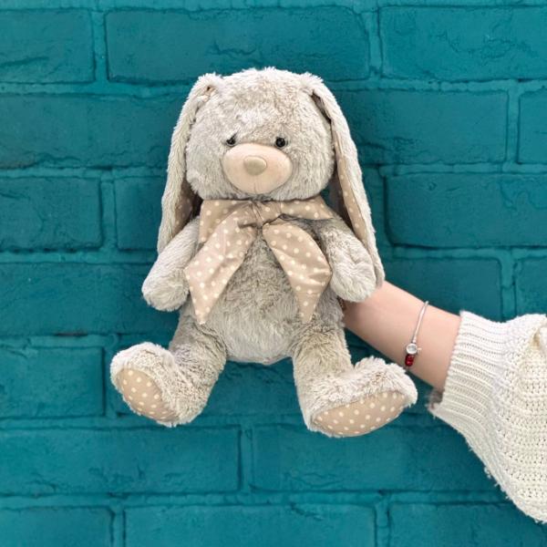 фото Мягкой игрушки "Зайчик Чарли"