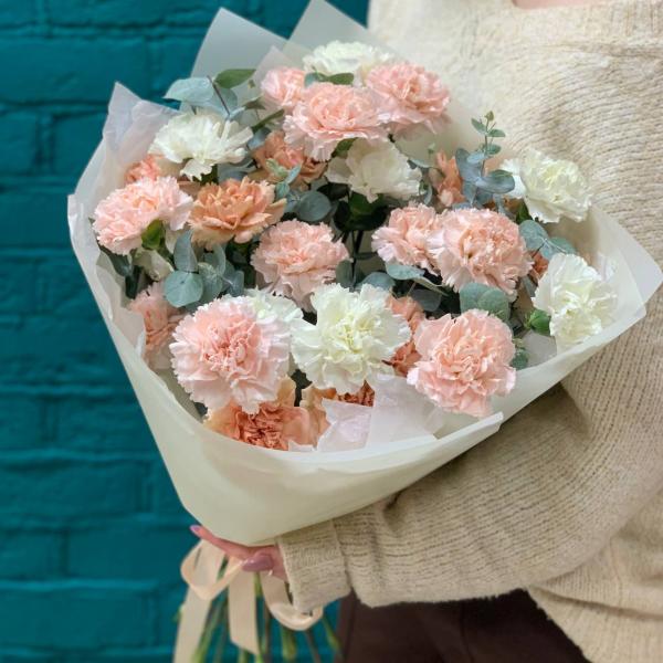 Гвоздика и эвкалипт "Искреннее удивление"