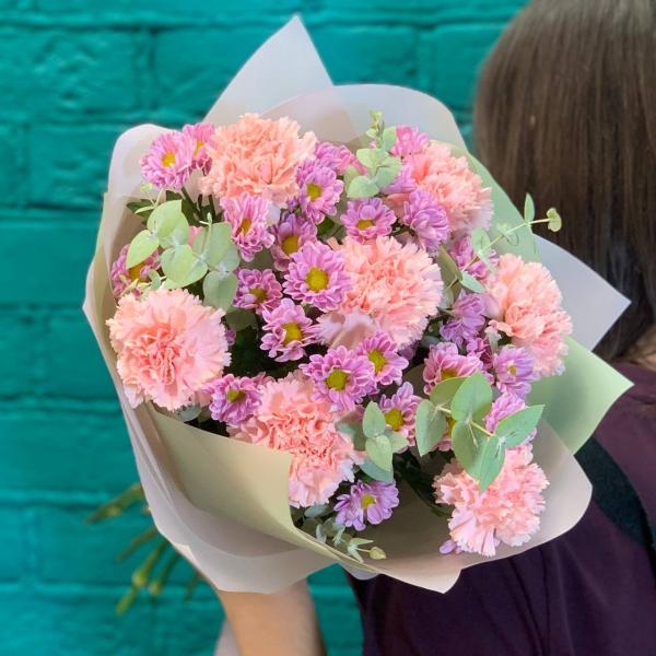 Диуантус и хризантема "Ричи"