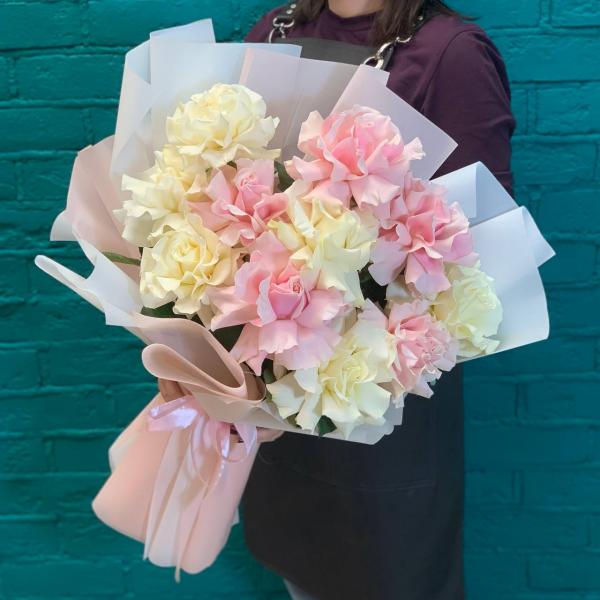 11 французских роз "Авеню"