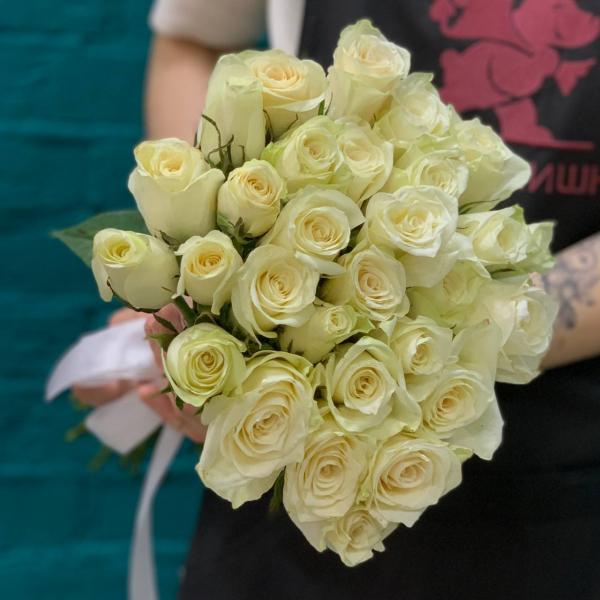 29 белых роз "Эклер"