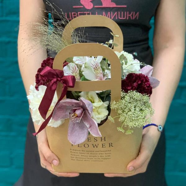 Орхидея и эустома "Тайский сад"