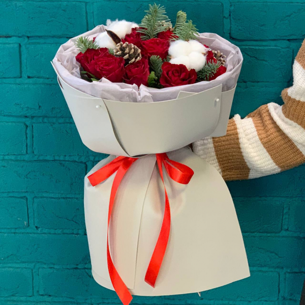 фото Розы и хлопока "Предвкушение праздника"