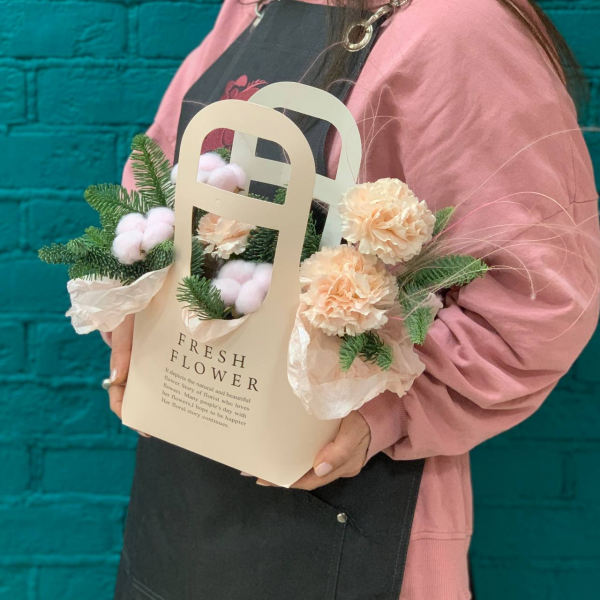 Нобилис и гвоздика "Зимняя фантазия"