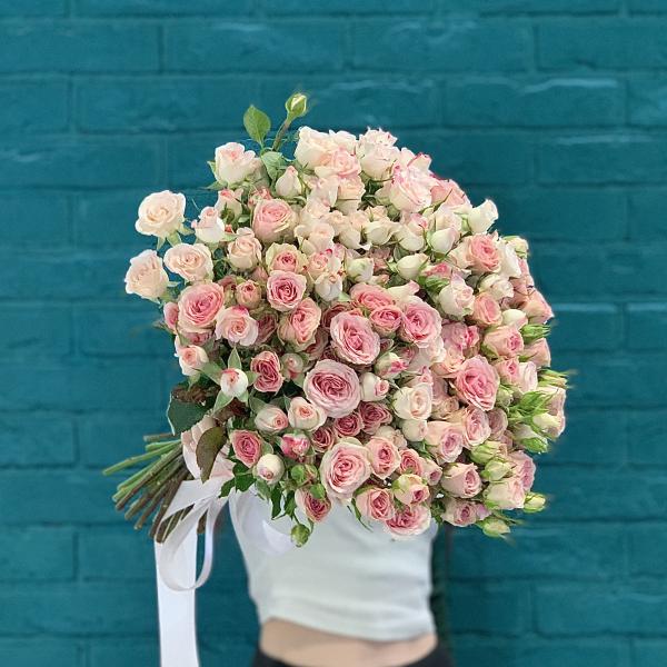 41 кустовая роза "Весенний роман"