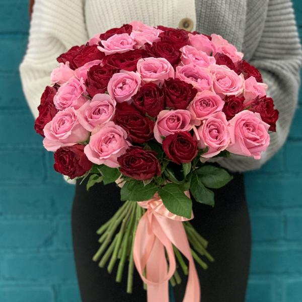 45 роз "Сакура"