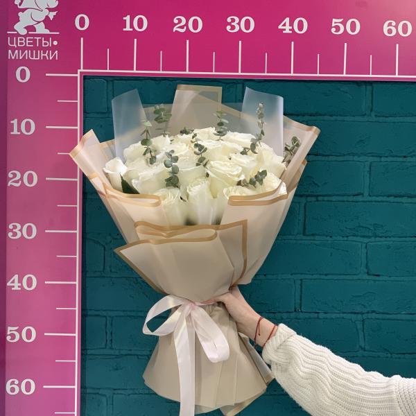 21 роза "Афина"