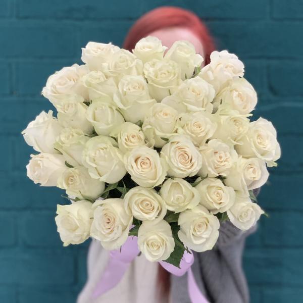 35 белых роз "Жемчужина"