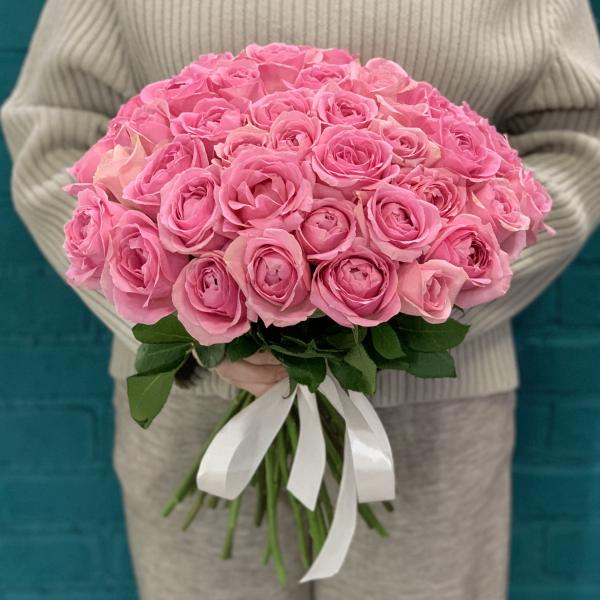 45 розовых роз "Ханой"
