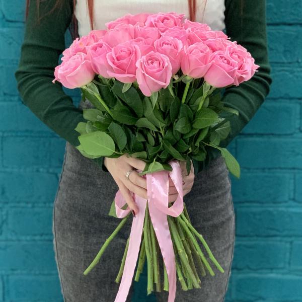 35 розовых роз "Тбилиси"