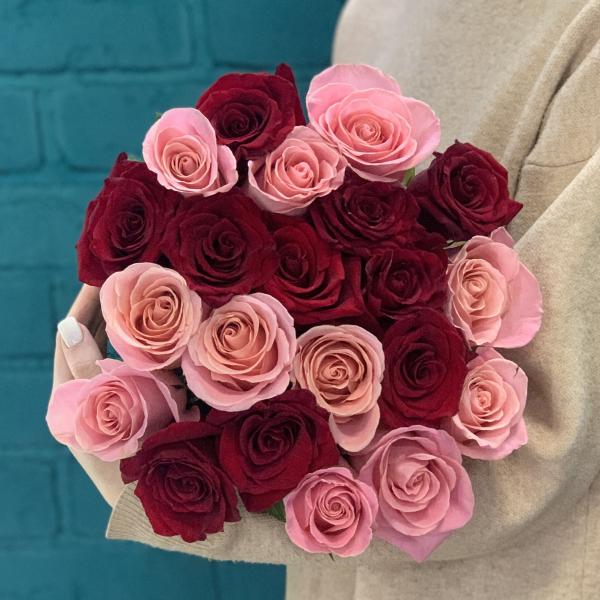 21 роза "Яркая вспышка"