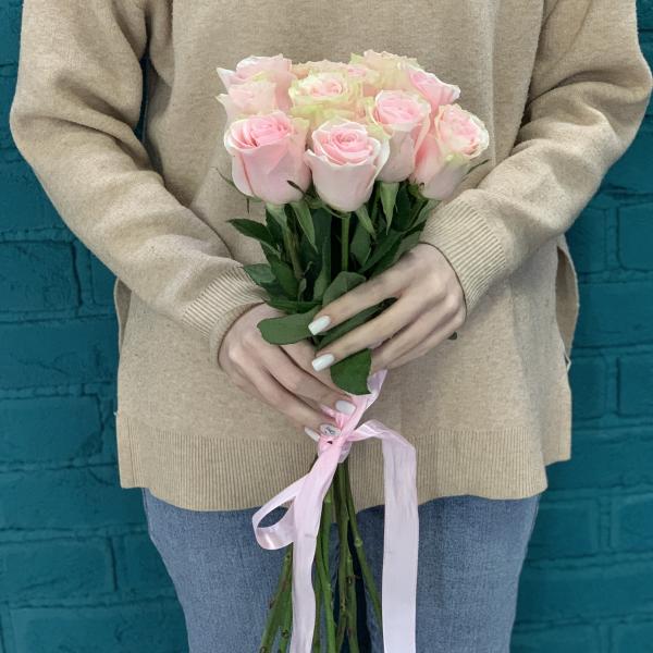 11 роз "Тайное свидание"